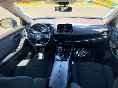 Used 2023 Nissan Rogue S AWD/4WD image 13