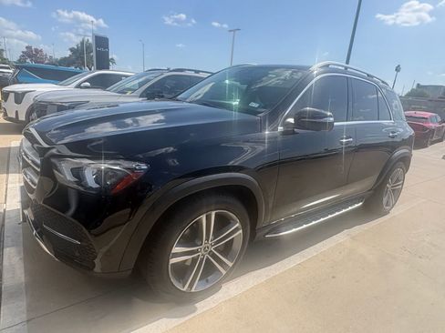 Used 2021 Mercedes-Benz GLE 350 image 2