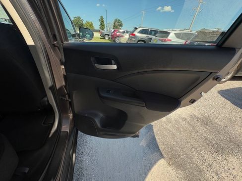 Used 2015 Honda CR-V LX image 37