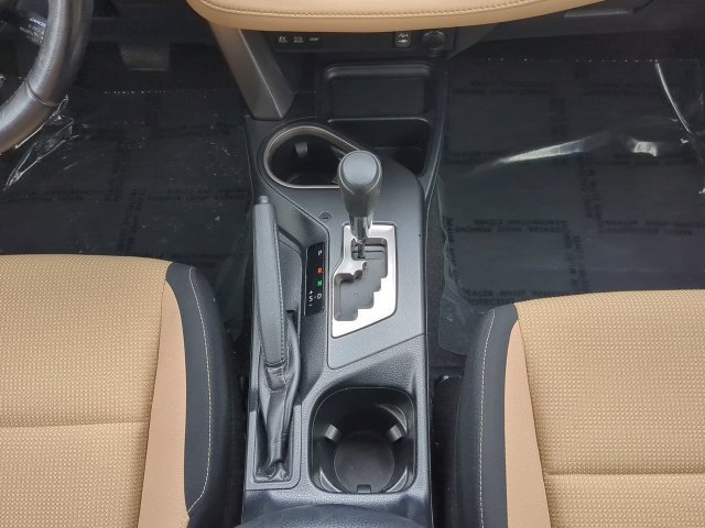 Used 2017 Toyota RAV4 XLE w/ All Weather Liner Package AWD/4WD image 20