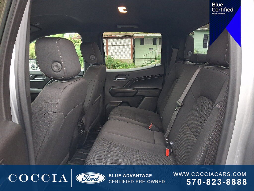 Used 2023 Chevrolet Colorado LT AWD/4WD image 10