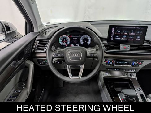 Used 2024 Audi Q5 e Premium Plus image 2