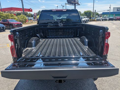 New 2025 Chevrolet Silverado 2500 Custom w/ Custom Value Package image 13