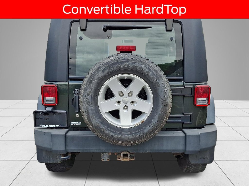 Used 2010 Jeep Wrangler Unlimited Sport AWD/4WD image 5