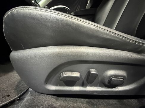 Certified 2023 Nissan Murano SV w/ SV Midnight Edition Package image 14