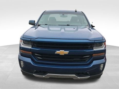 Used 2019 Chevrolet Silverado 1500 LT w/ All Star Edition image 10