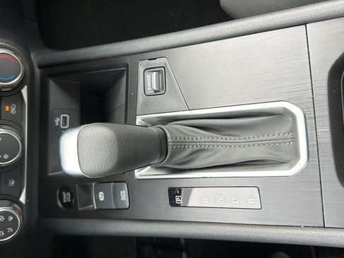 Used 2025 Nissan Kicks S FWD image 18
