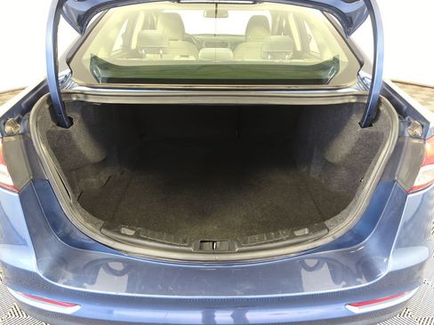 Used 2019 Ford Fusion S FWD image 27