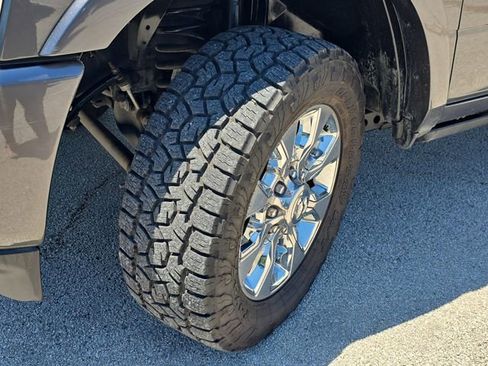 Used 2019 RAM 2500 Limited AWD/4WD image 32