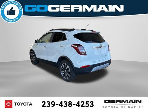 Used 2020 Buick Encore Essence image 4