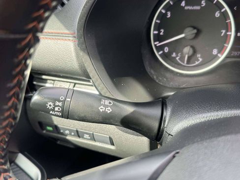 Used 2024 Nissan Sentra SR w/ SR Premium Package FWD image 24