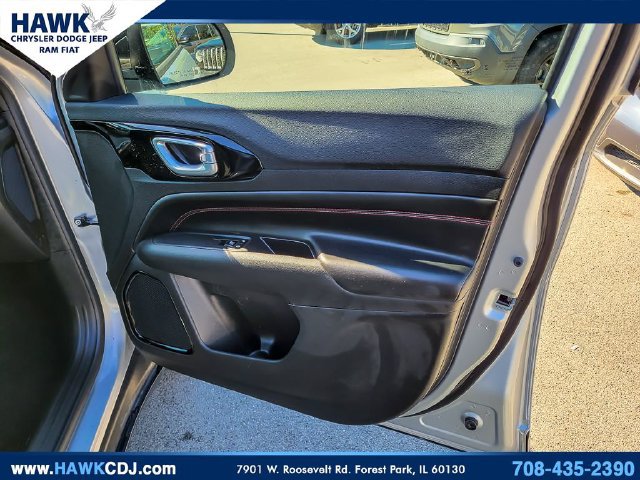 Used 2025 Jeep Compass Trailhawk AWD/4WD image 26