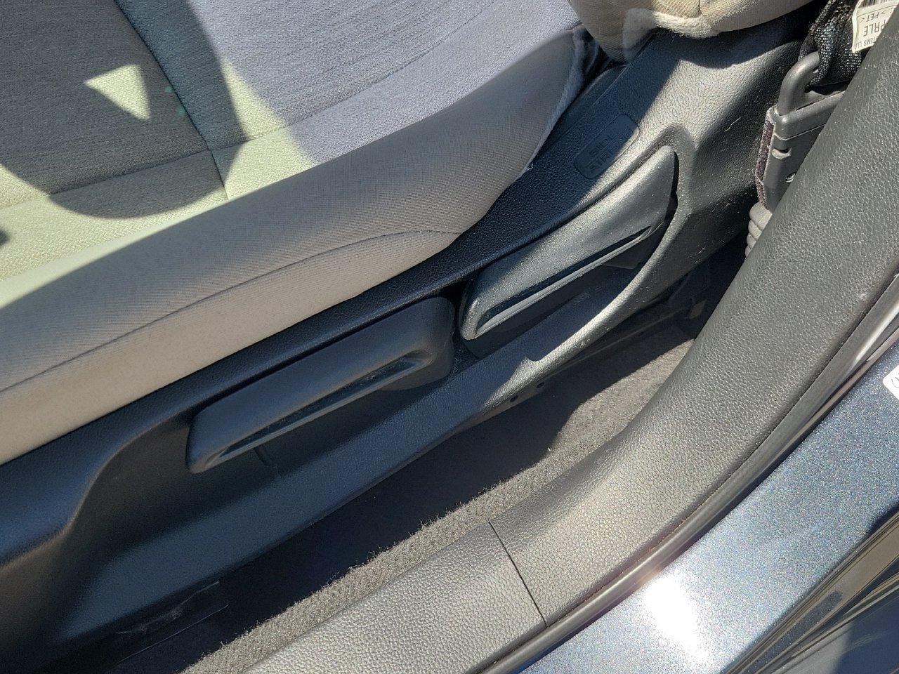 Used 2023 Honda Accord LX image 15