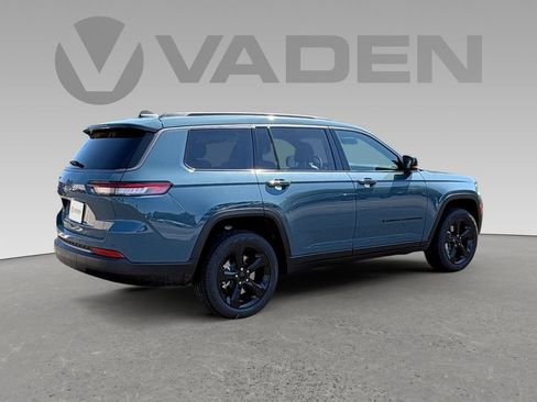 New 2026 Jeep Grand Cherokee L Limited RWD image 18