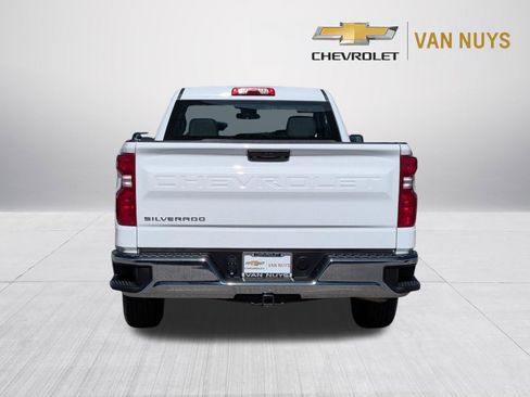 Used 2025 Chevrolet Silverado 1500 W/T RWD image 6