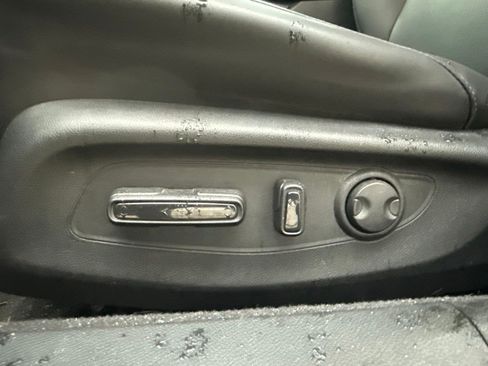 Used 2024 Honda Accord EX-L image 9