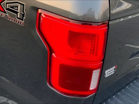 Used 2018 Ford F150 Lariat w/ Equipment Group 502A Luxury AWD/4WD image 27