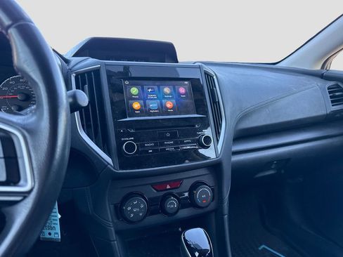 Used 2019 Subaru Crosstrek 2.0i Premium AWD/4WD image 18