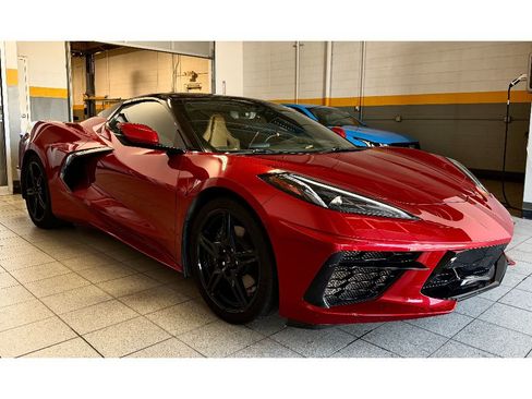 Used 2021 Chevrolet Corvette Stingray Preferred Conv w/ 2LT RWD image 14