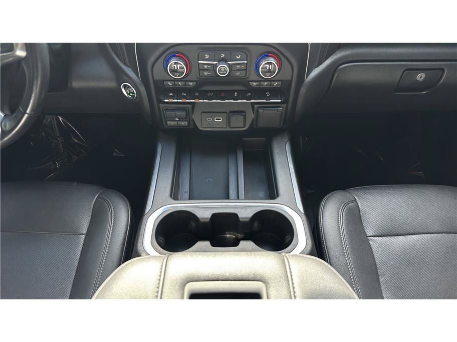 Used 2021 Chevrolet Silverado 1500 LTZ w/ LTZ Premium Package AWD/4WD image 31