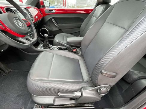 Used 2012 Volkswagen Beetle 2.5 image 12
