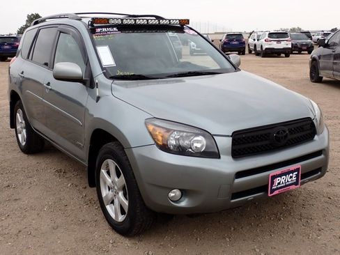 Used 2008 Toyota RAV4 Limited image 6