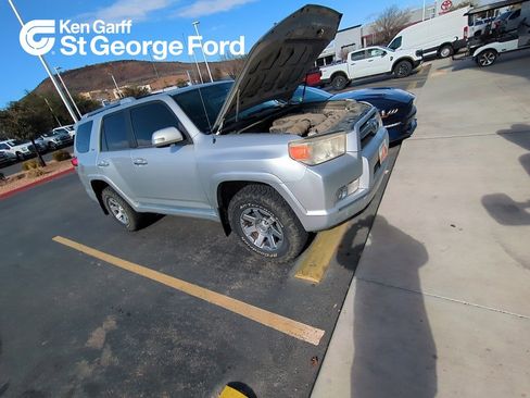 Used 2011 Toyota 4Runner SR5 image 1