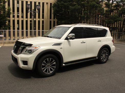 Used 2020 Nissan Armada SL w/ Premium Package RWD image 11