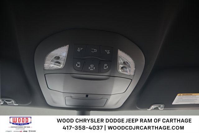 New 2026 Chrysler Voyager LX FWD image 21