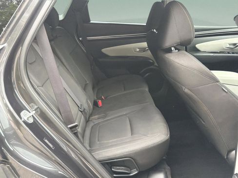 Used 2022 Hyundai Tucson SEL FWD image 9