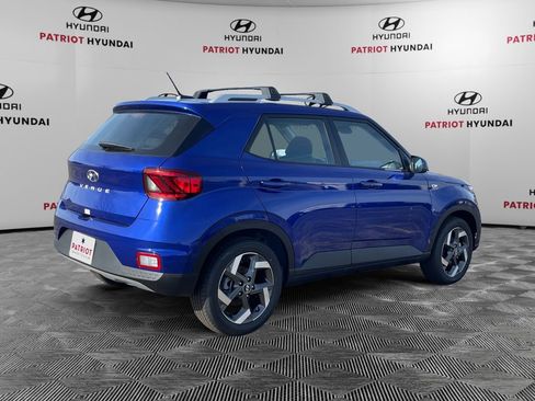 New 2026 Hyundai Venue SEL image 7