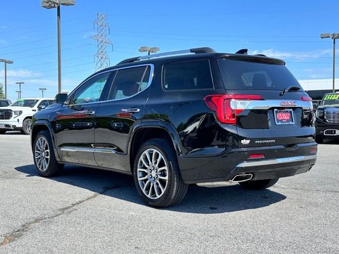 Used 2023 GMC Acadia Denali w/ Denali Ultimate Package AWD/4WD image 7