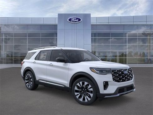 New 2026 Ford Explorer Platinum w/ LUX Leather Package image 7