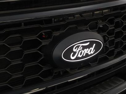 New 2026 Ford F250 Lariat w/ Black Appearance Package