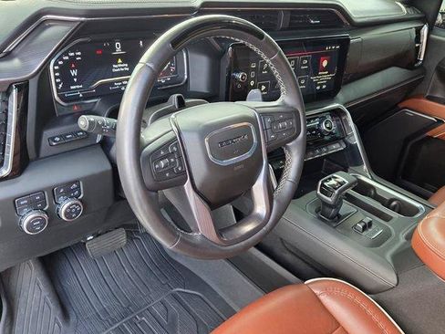 Certified 2024 GMC Sierra 1500 Denali Ultimate AWD/4WD image 10