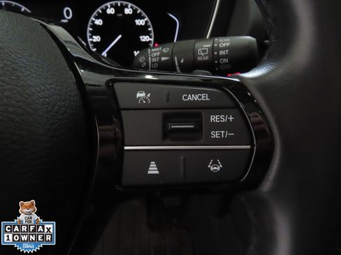Used 2023 Honda Pilot Touring image 16