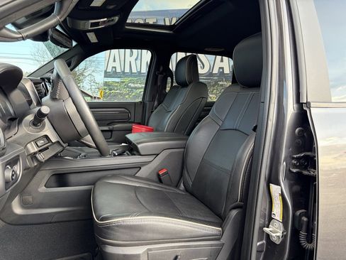 Used 2024 RAM 3500 Limited image 9