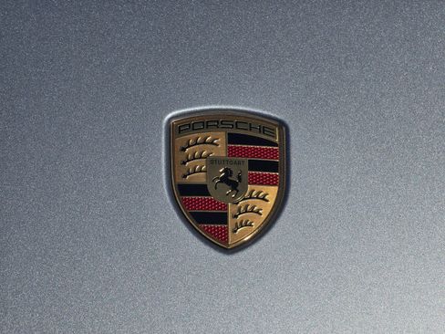 Used 2025 Porsche Taycan 4S AWD/4WD image 29