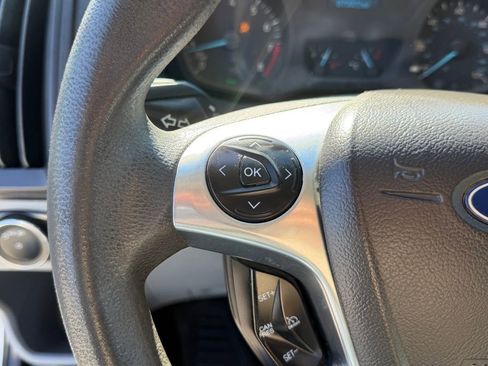 Used 2018 Ford Transit 350 XL image 16