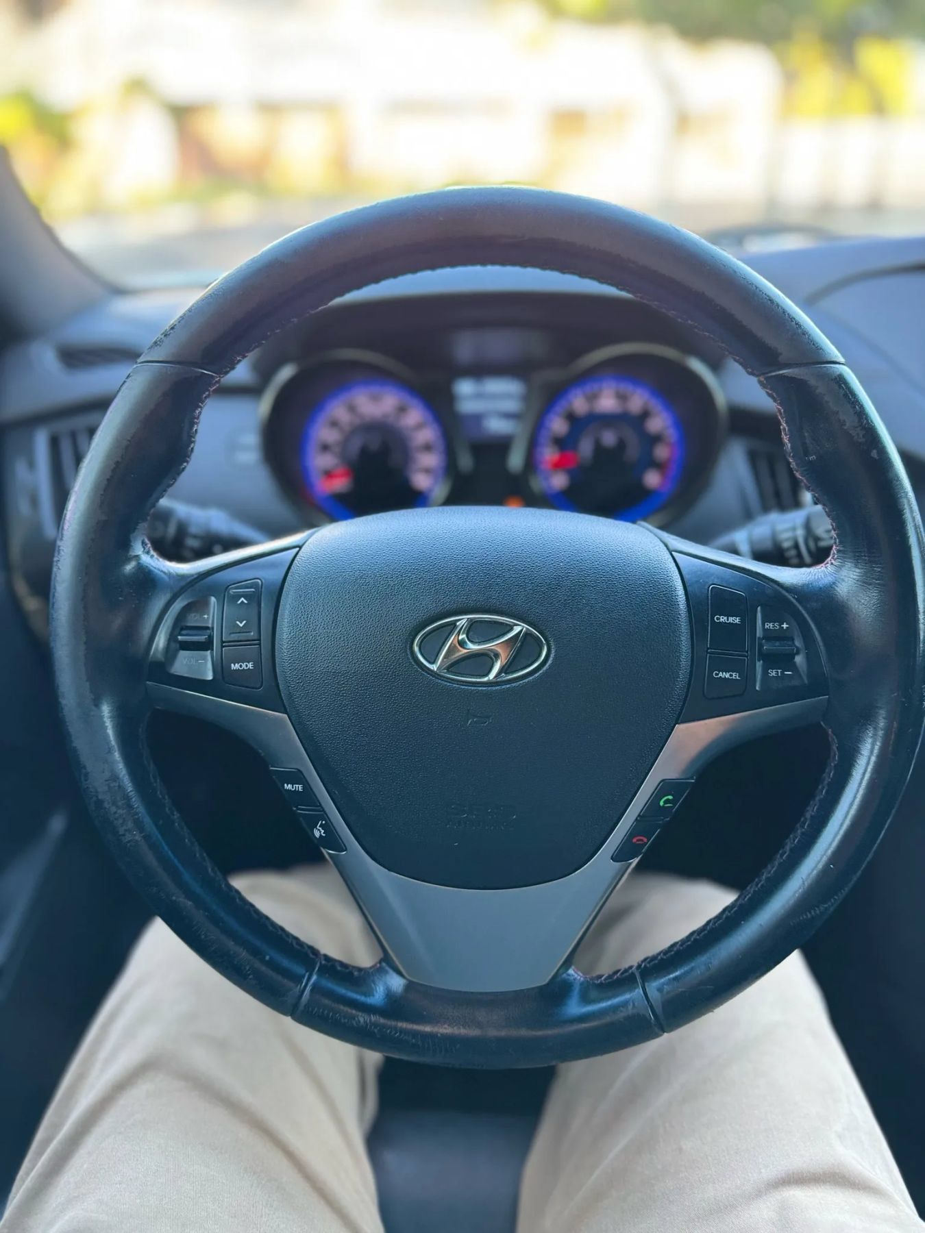 Used 2015 Hyundai Genesis 3.8 RWD image 41