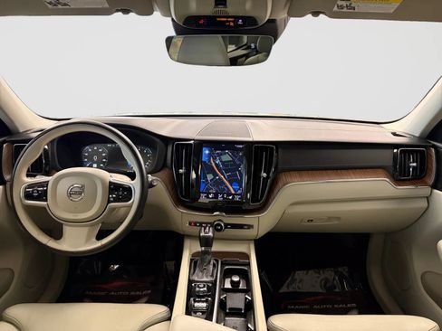 Used 2019 Volvo XC60 T5 Inscription w/ Protection Package AWD/4WD image 22