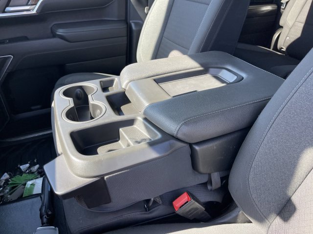 Used 2023 Chevrolet Silverado 1500 LT AWD/4WD image 20