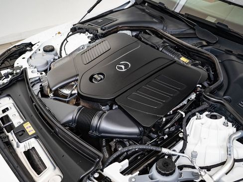 Certified 2025 Mercedes-Benz C 300 4MATIC Sedan image 37