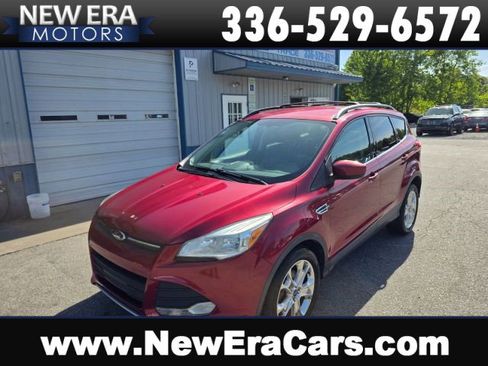 Used 2013 Ford Escape SE FWD image 1