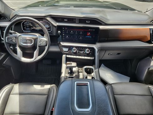 Used 2022 GMC Sierra 1500 Denali AWD/4WD image 9
