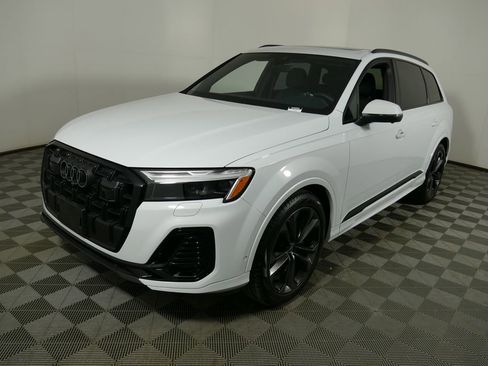 Used 2025 Audi Q7 3.0T Premium Plus w/ Premium Plus Package AWD/4WD image 27