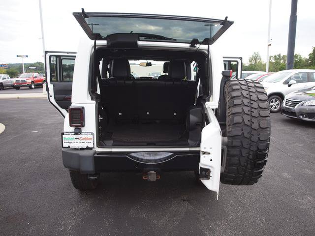 Used 2014 Jeep Wrangler Unlimited Sahara AWD/4WD image 5