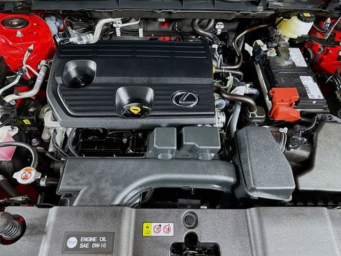 Used 2024 Lexus NX 250 FWD image 33