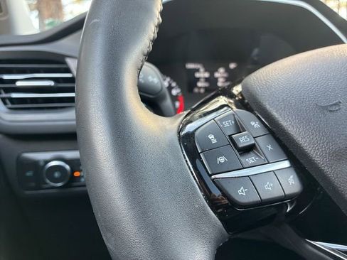 Used 2022 Ford Escape SEL image 27