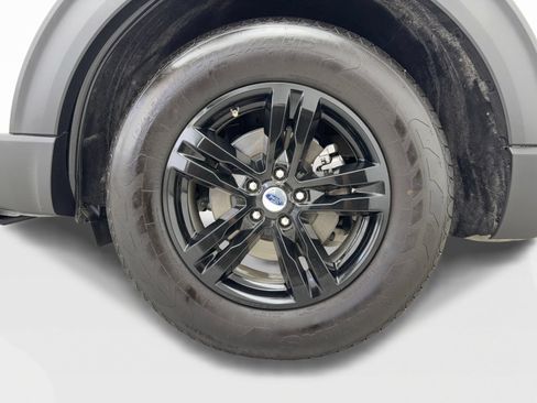 Used 2022 Ford Explorer XLT w/ Equipment Group 202A RWD image 51